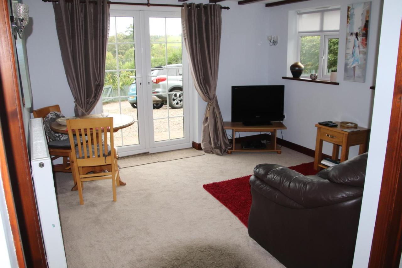 Garn Lodge Newtown  Luaran gambar